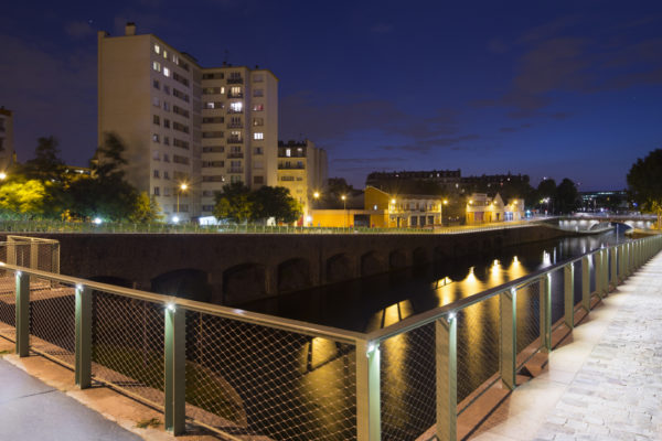 Réalisation Paris LED PUCK SNAP