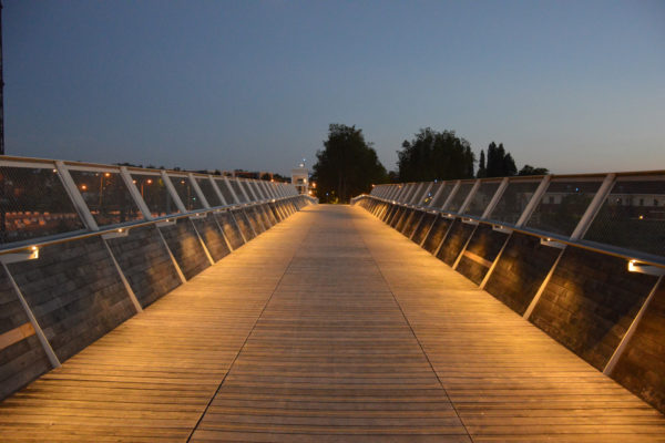 Réalisation Béthune LED PUCK SNAP